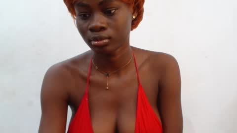 queen online show from February 27, 6:22 pm