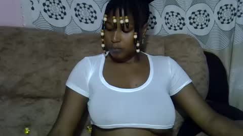 pretty online show from April 22, 10:11 am