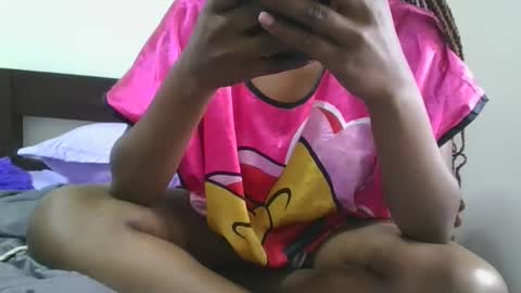 ebonyslut09 online show from March 1, 6:39 am