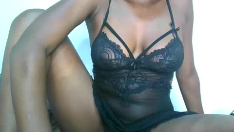 ebonyslut09 online show from June 17, 9:14 am