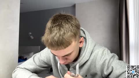 echowraith online show from November 26, 8:33 am