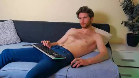 eddie_baker online show from May 26, 10:54 am