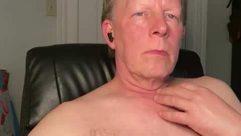 Eddy online show from May 9, 3:01 am