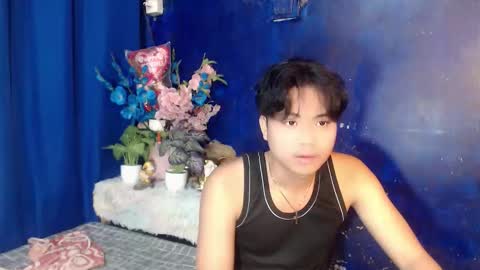 edelcum_xx online show from December 14, 1:01 am
