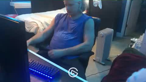 edgemeallnight online show from March 17, 1:10 am