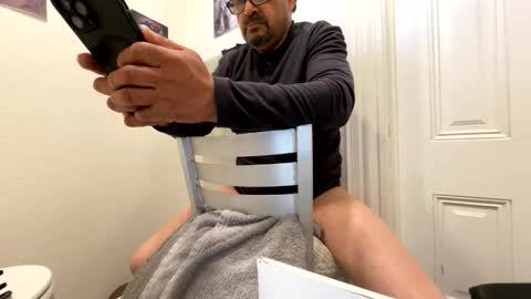 edvmendez1766 online show from January 16, 8:29 pm