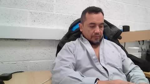 EdM online show from February 10, 10:51 am