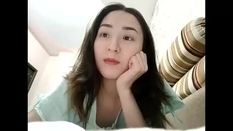 Effy online show from January 13, 2:21 pm