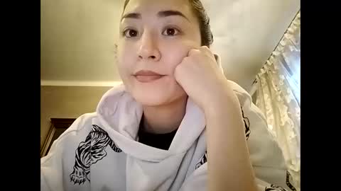 Effy online show from December 26, 11:21 am