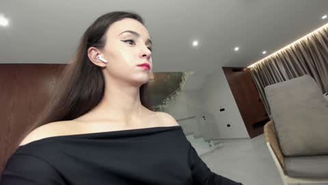 Erik and Alice online show from March 13, 5:44 am