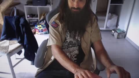 Snapshot of eighthundredeightyeight chatting on September 23, 9:58 am eighthundredeightyeight online show from September 23, 9:58 am