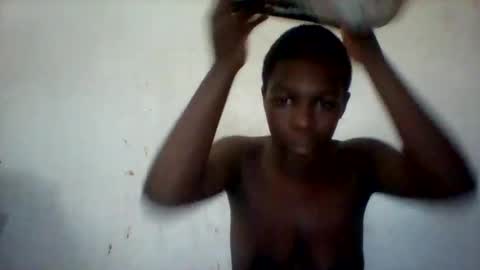 eileen_en online show from April 21, 11:28 am