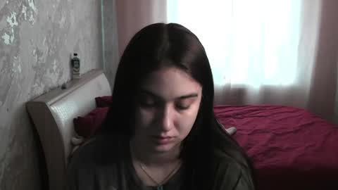 Lina online show from April 16, 9:09 am