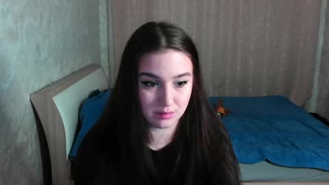 Lina online show from March 22, 5:17 pm