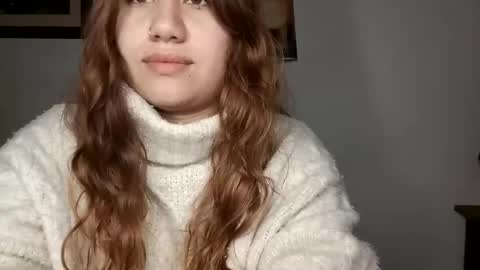 Snapshot of eimy_collin chatting on January 8, 6:31 am EIMY   MODEL INDEPENDENT online show from January 8, 6:31 am