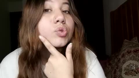 Snapshot of eimy_collin chatting on January 19, 6:09 am EIMY   MODEL INDEPENDENT online show from January 19, 6:09 am