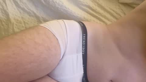 eizy_eiz online show from October 19, 12:15 am