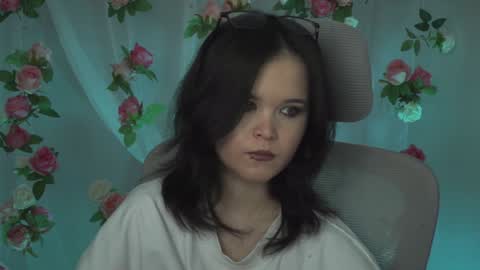 Your sweet girl online show from February 7, 10:52 pm