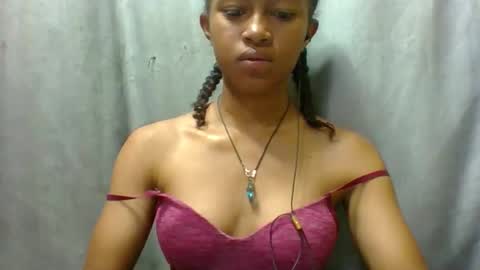 elaliealdy online show from October 8, 6:19 am