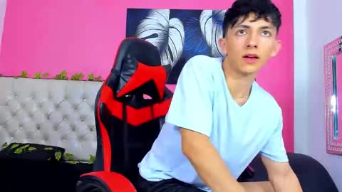 Elan Giralon online show from November 12, 11:07 pm