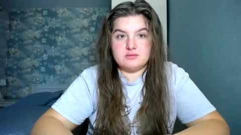 Elanis online show from November 16, 12:18 pm