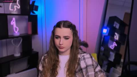 elara_doll online show from December 5, 7:11 pm