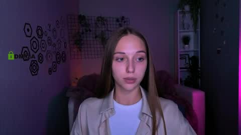 Elara online show from April 2, 12:45 pm