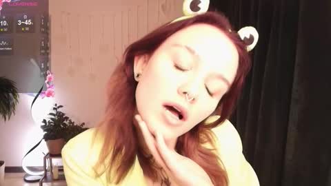 elastikiss online show from September 14, 2:47 am