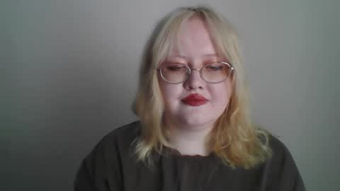 elayne_sweet online show from March 5, 8:23 am