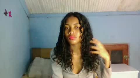 eldie69 online show from December 15, 9:00 pm