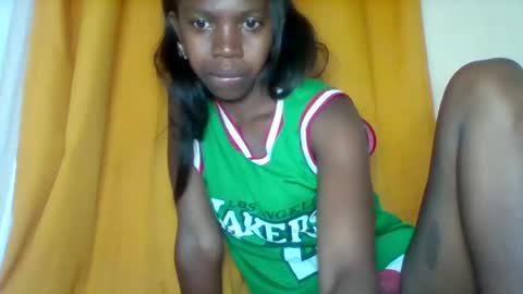 Fanomezantsoa Andoniaina Lantonirina Eliane online show from February 12, 4:43 pm