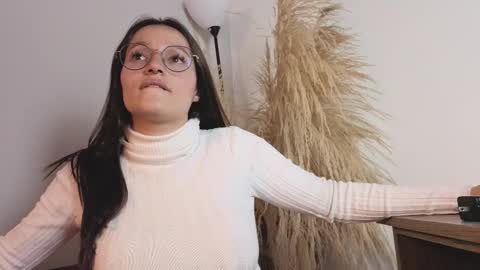 Elecktra online show from March 14, 8:57 pm