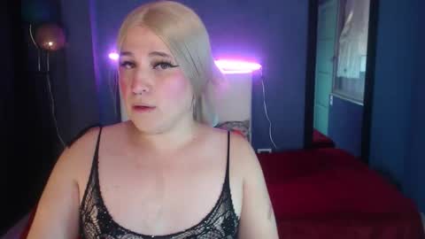 elektra_doll online show from October 17, 9:13 am