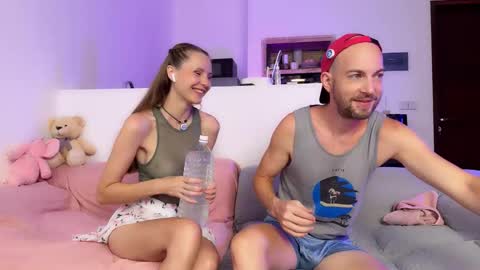 Elena Ross online show from December 18, 3:02 am