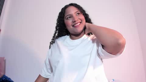 elena_wolff online show from November 21, 12:25 pm