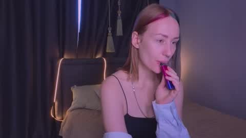 Isabella - streaming MondayTuesdayWednesdayFridaySaturdaySunday online show from October 17, 9:24 am