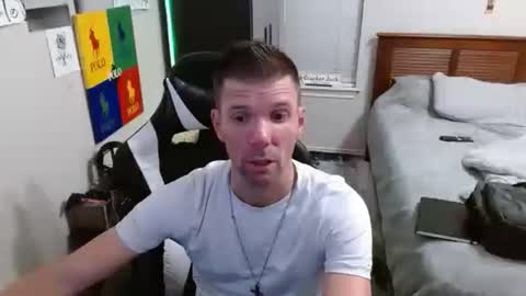 Walker online show from October 31, 4:13 am