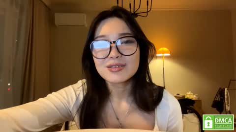 Aira online show from February 21, 5:49 pm