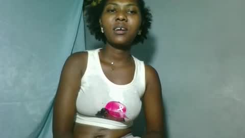 elia011 online show from October 27, 6:30 pm