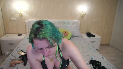 Luna online show from April 21, 1:42 am