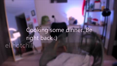 Eli online show from December 6, 1:24 am