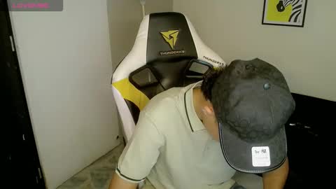 bby-santy online show from October 14, 3:26 pm