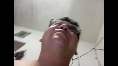 elimposstor online show from April 25, 10:50 am