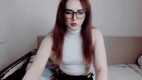 Snapshot of elisa_2001 chatting on October 8, 10:38 pm Liza online show from October 8, 10:38 pm