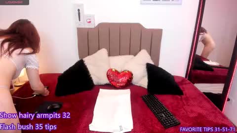 Elizabeth  online show from December 1, 12:14 pm