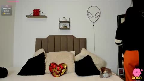 Snapshot of elisabeth_swan chatting on September 29, 12:26 pm Elizabeth online show from September 29, 12:26 pm