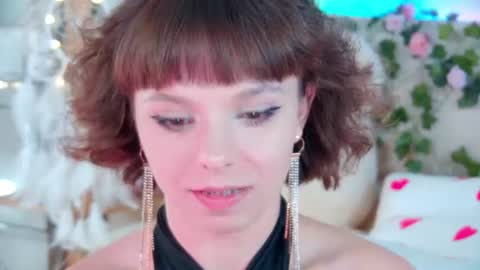 ElisabethDavis online show from July 31, 3:46 pm
