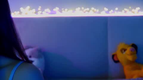 ElisabethDavis online show from March 8, 11:18 pm