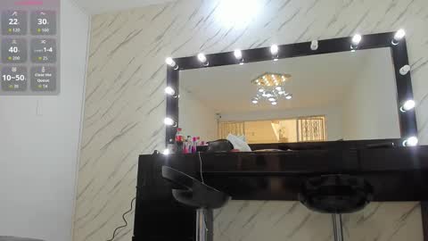 Liss online show from December 17, 3:30 pm