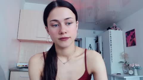 Elis online show from April 17, 5:10 am